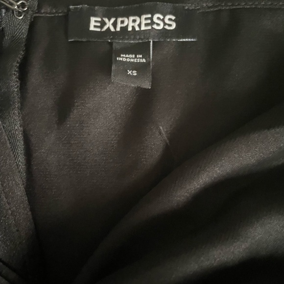 Express Satin Black dress. Perfect for a night out and all eyes on you. Size XS. - Picture 6 of 6